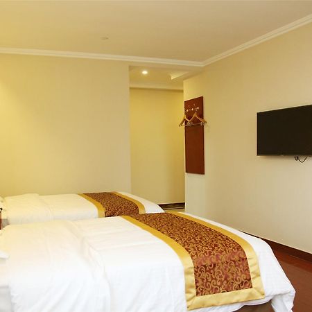 Greentree Inn Anhui Huangshan She County Huizhou Ancient City Middle Huangshan Road Business Hotel Экстерьер фото