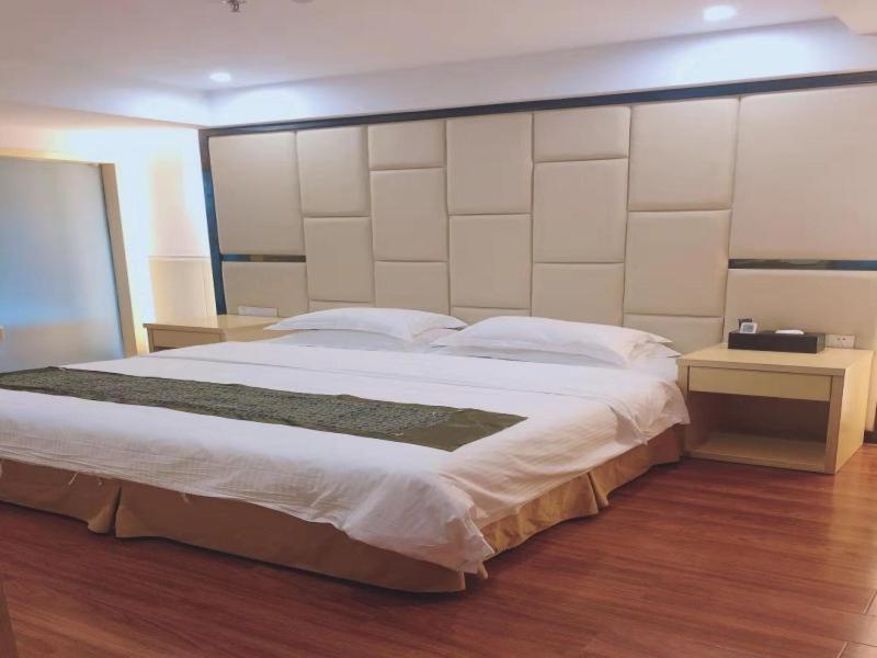 Greentree Inn Anhui Huangshan She County Huizhou Ancient City Middle Huangshan Road Business Hotel Экстерьер фото